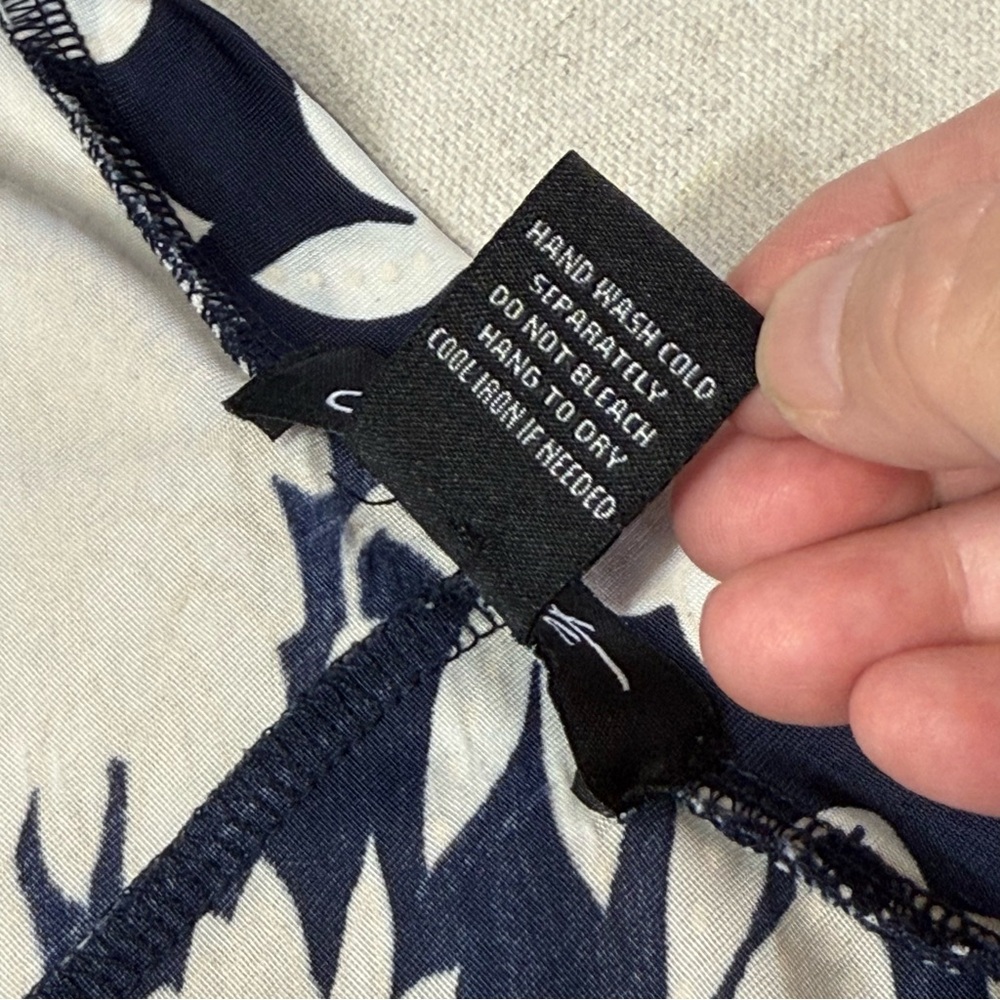 Candalite Women’s Dress - Stretch - Navy Blue & White - Floral - Size Med - Picture 12 of 13